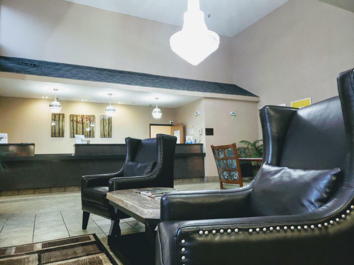 Days Inn & Suites By Wyndham Of Morris Eksteriør billede